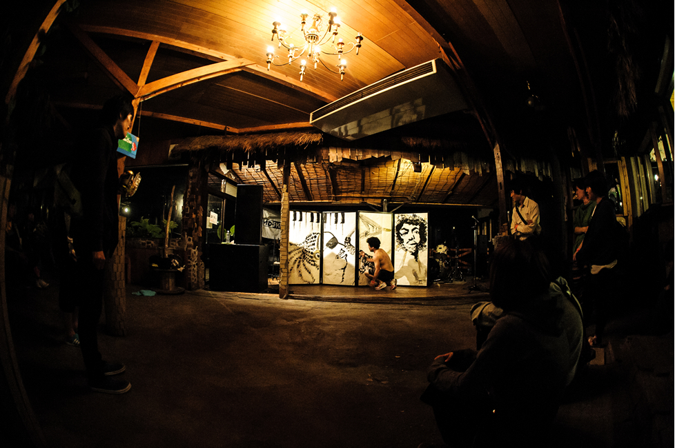 ジェット達パフォーマンス